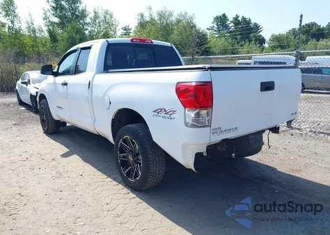 2010 Toyota Tundra Grade 4.6L V8 z USA, uszkodzony, nr VIN 5TFUM5F14AX014785